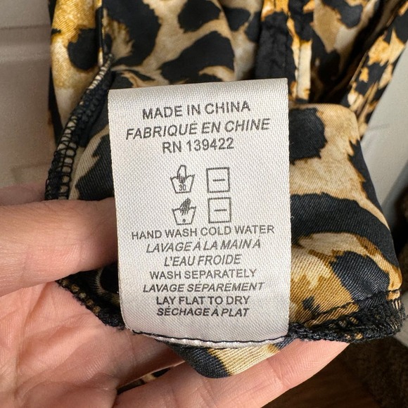 TOBI Leopard print romper SZ MED - Picture 5 of 7